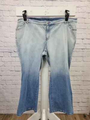 28WP DENIM A460351 Peace Love World Two-Tone Petite Jeans