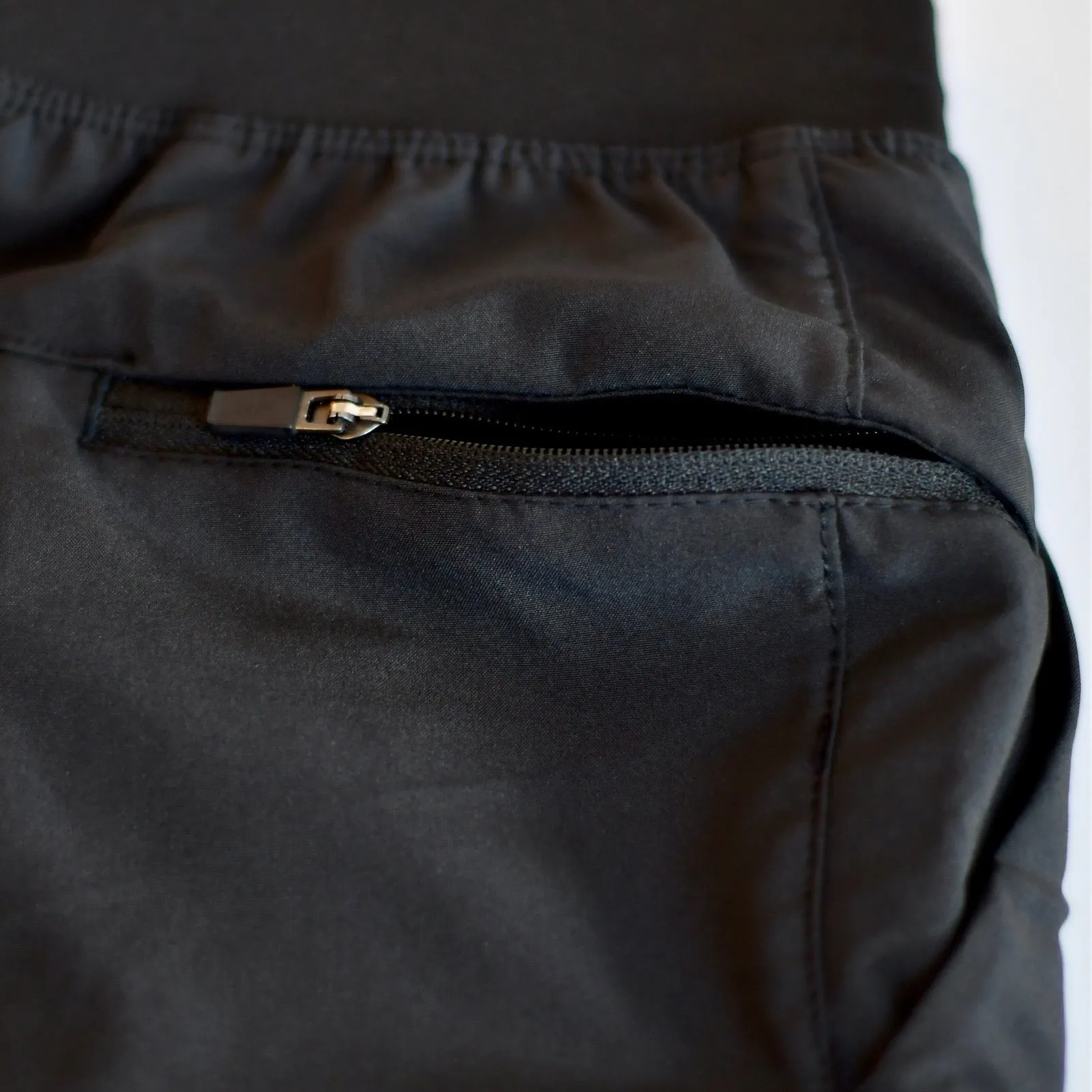 9" Men's Arena Short