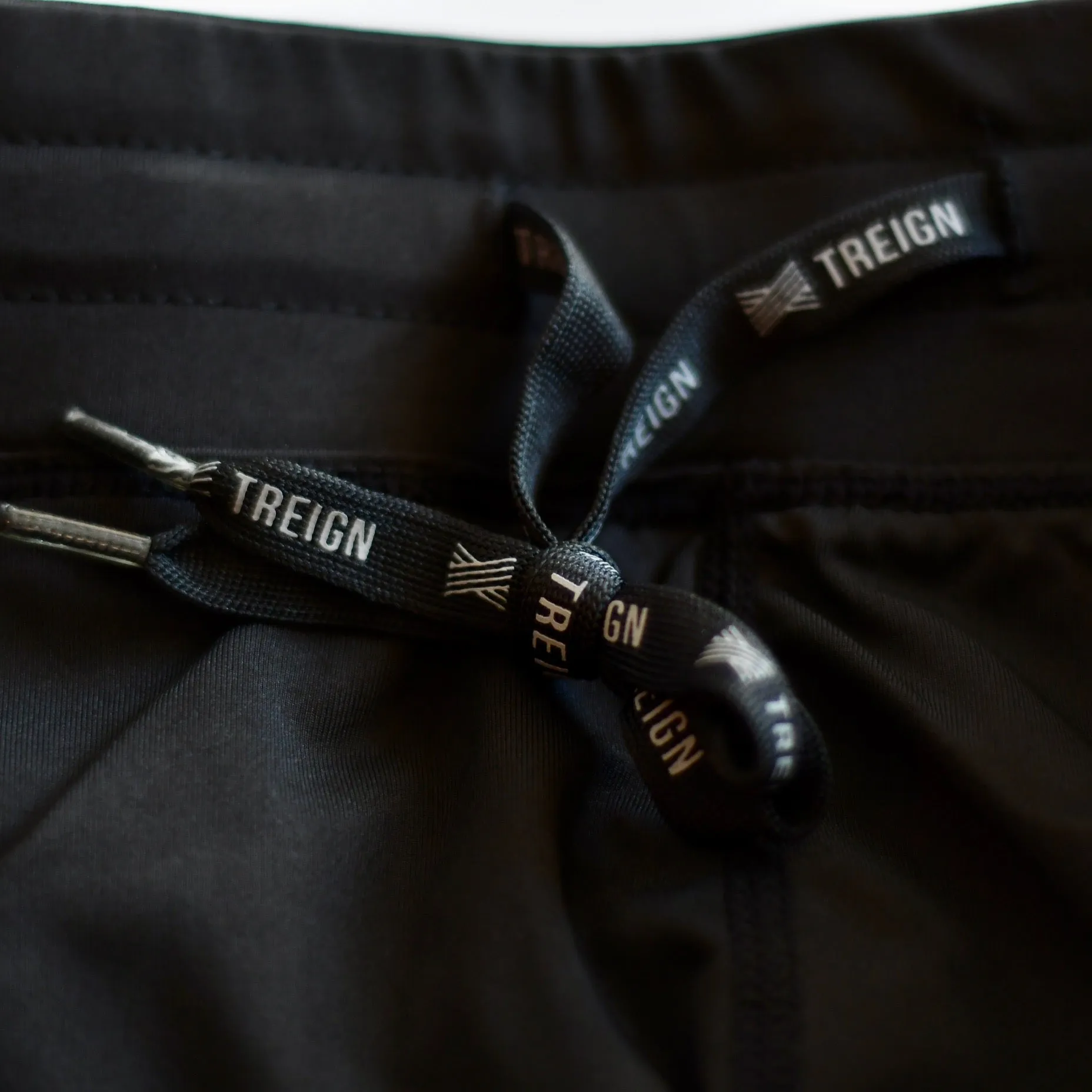 9" Men's Arena Short
