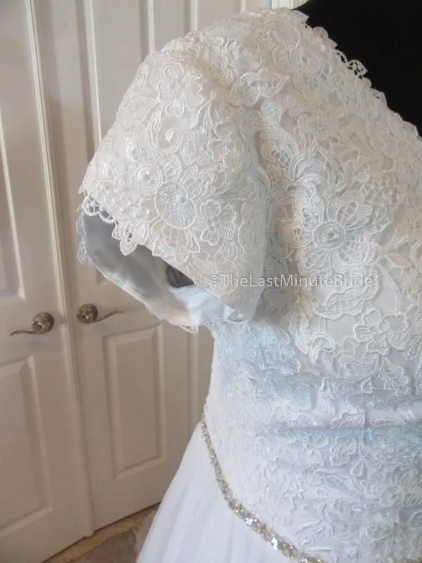 Allure Bridals M542