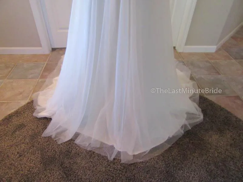 Allure Bridals M542