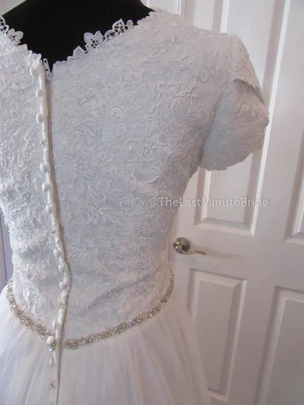 Allure Bridals M542