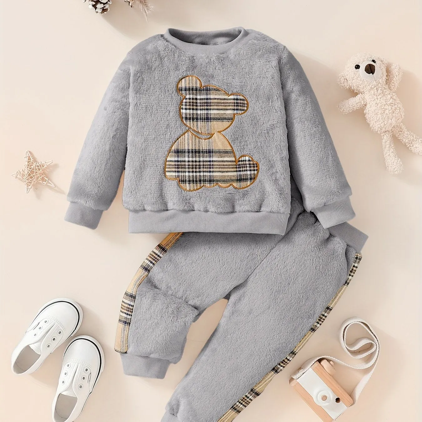 Baby Boys And Girls Long Sleeve Cartoon Stripe Bear Pattern Double-sided Flannel Sweatshirt   Trousers 2pcs Set For Autumn And Winter Outdoor Wear
