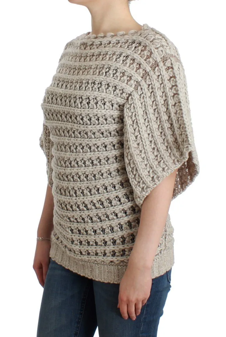Beige short sleeved sweater