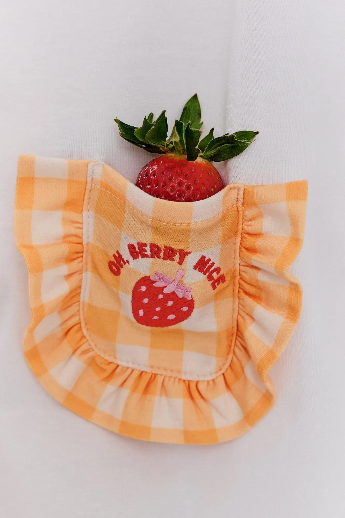 Berry Pocket T-shirt