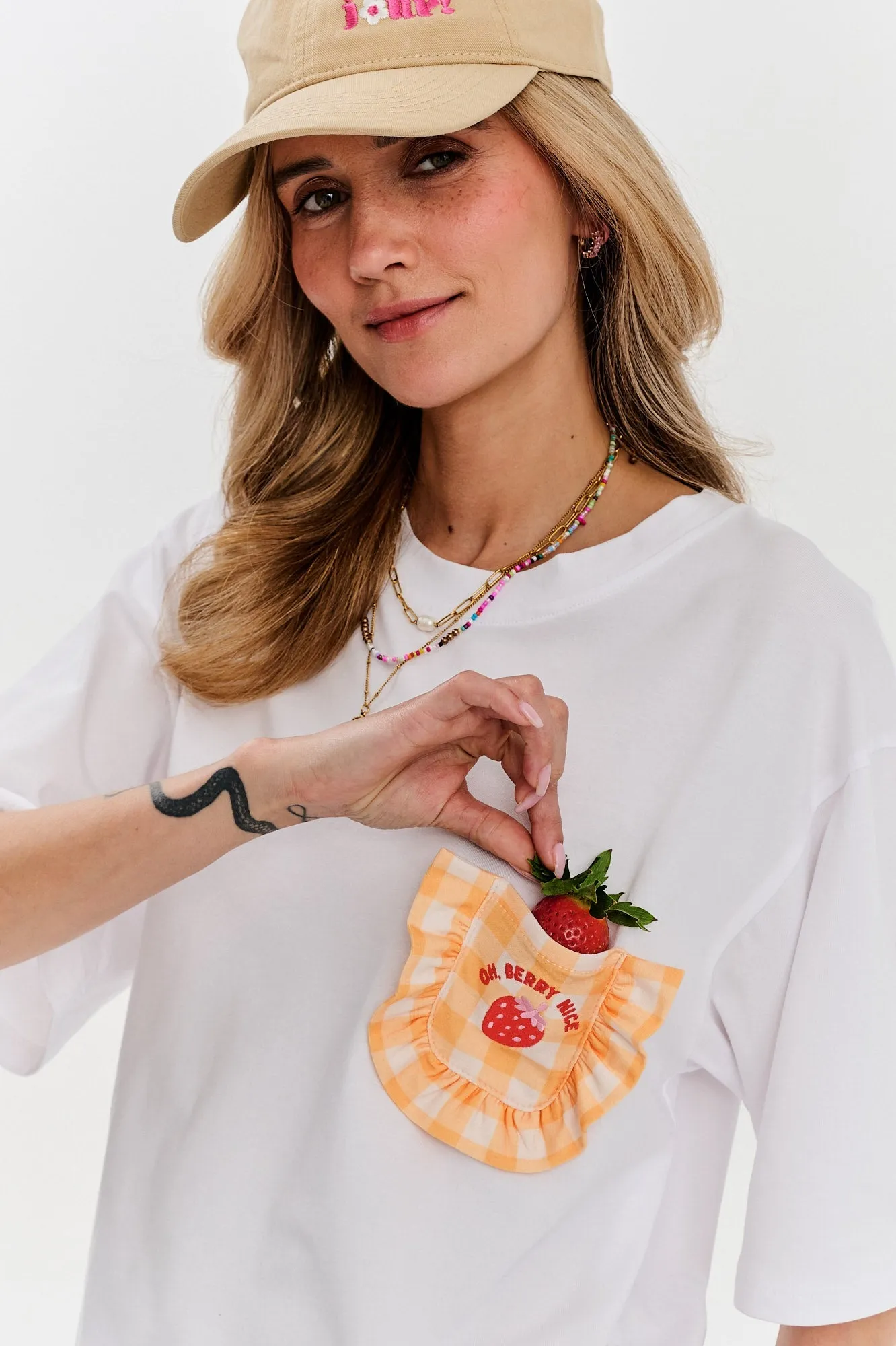 Berry Pocket T-shirt