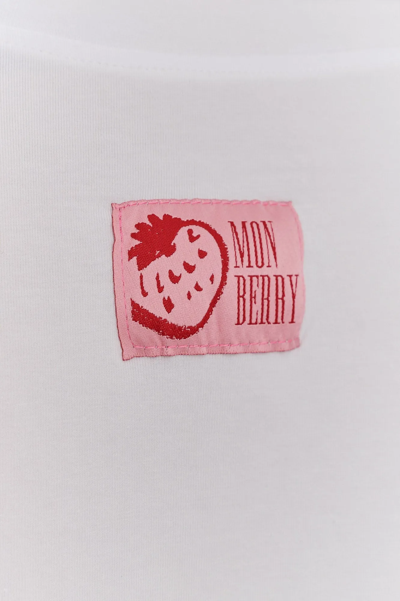 Berry Pocket T-shirt