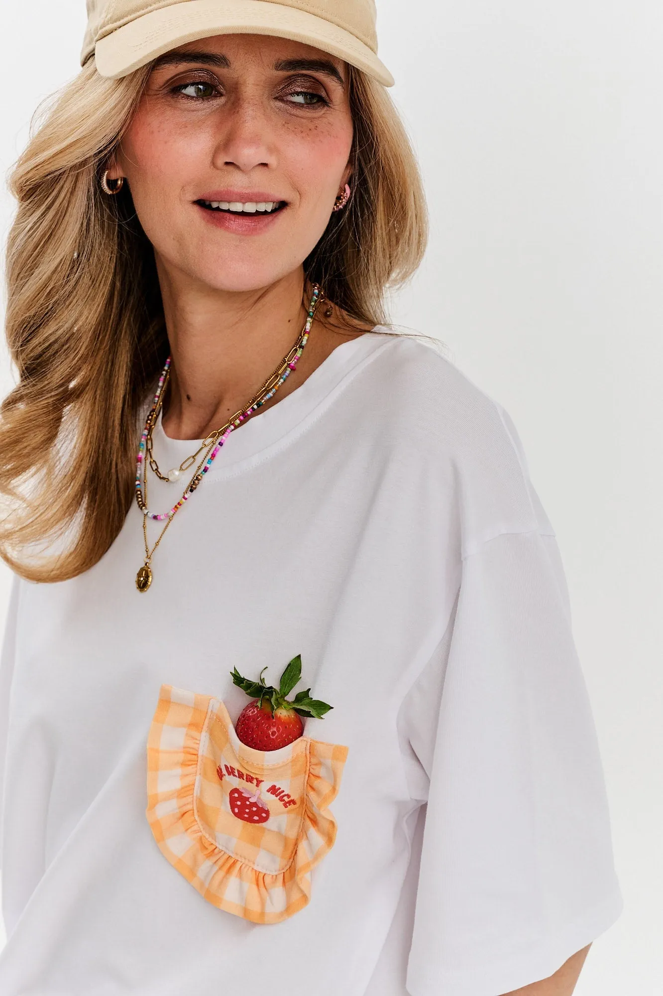 Berry Pocket T-shirt