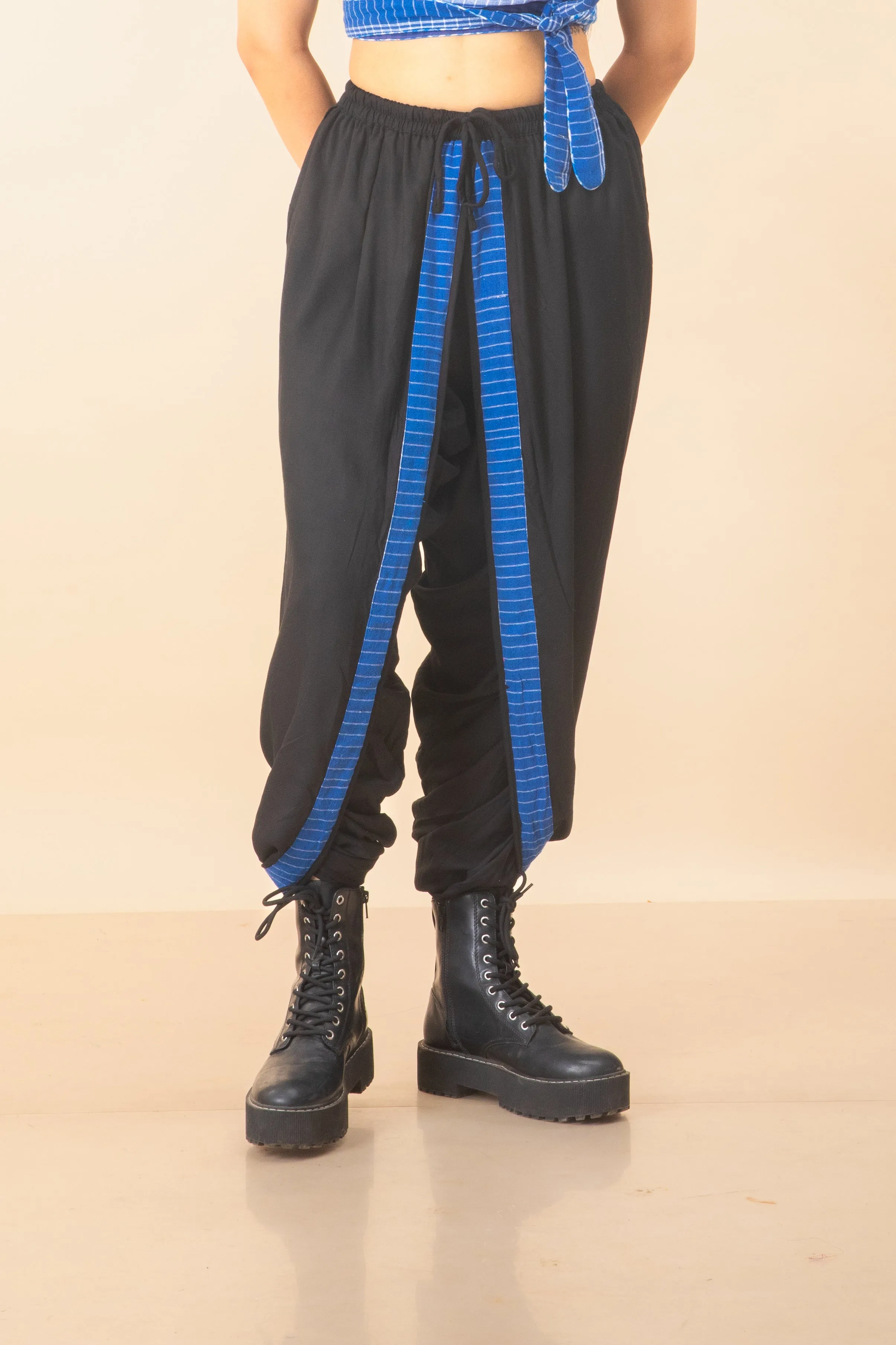 Blue Reversible Bustier   Black/Blues Dual Dhoti Set