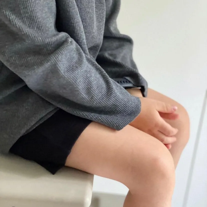 Carey Ribbed Shorts (Black)