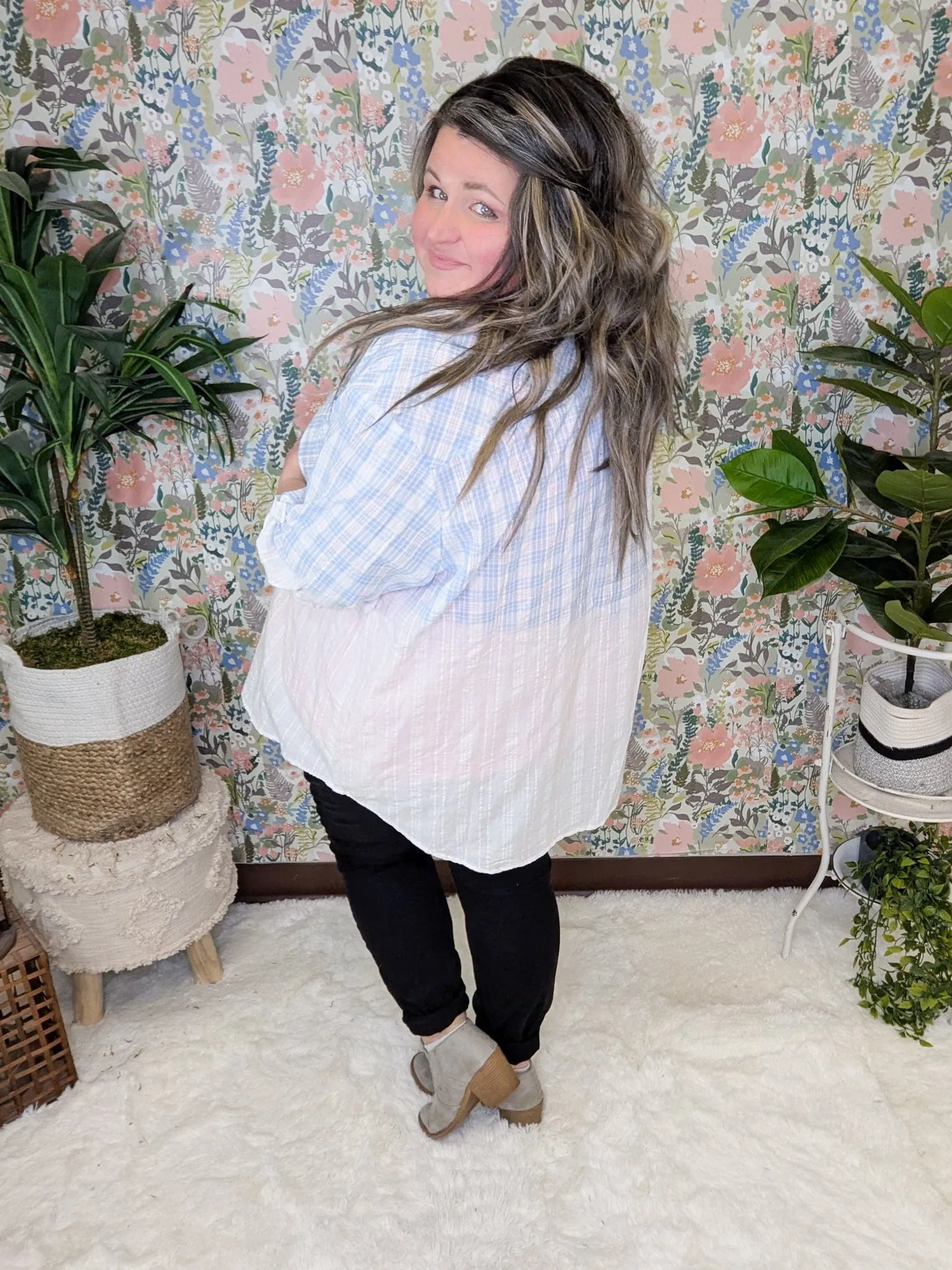 Claudia Dipped Plaid Buttondown (2 Colors)