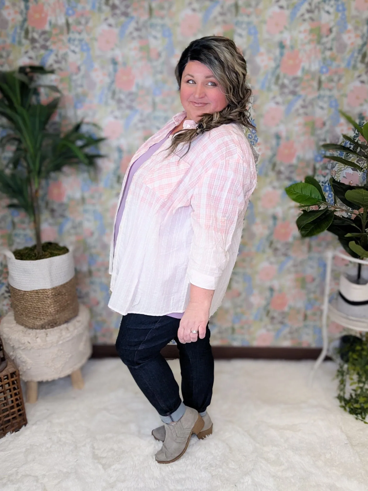 Claudia Dipped Plaid Buttondown (2 Colors)