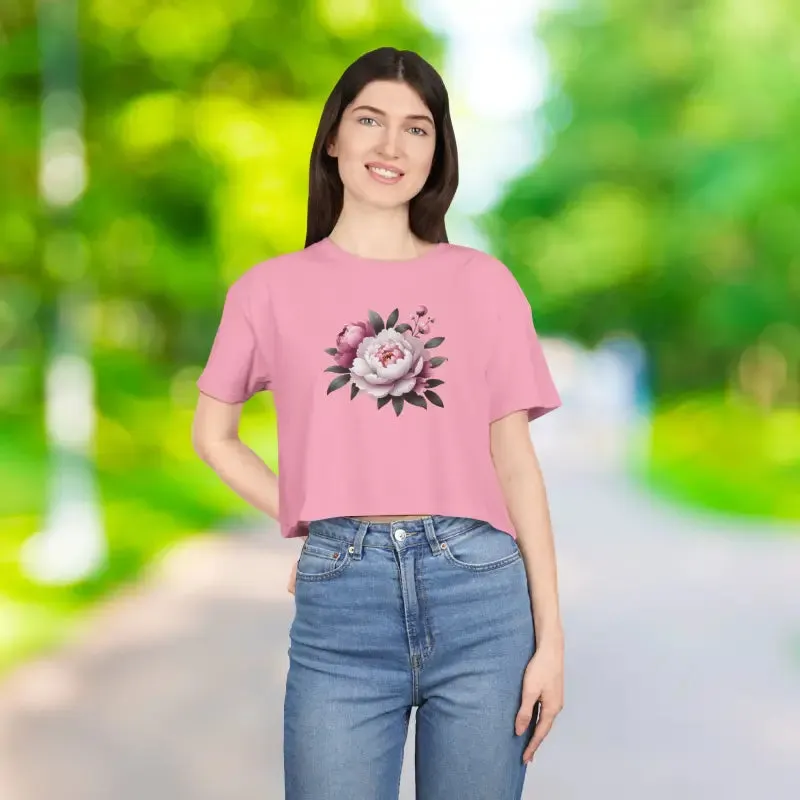 Crop Tee Casual Chic for a Trendy Spring Essential