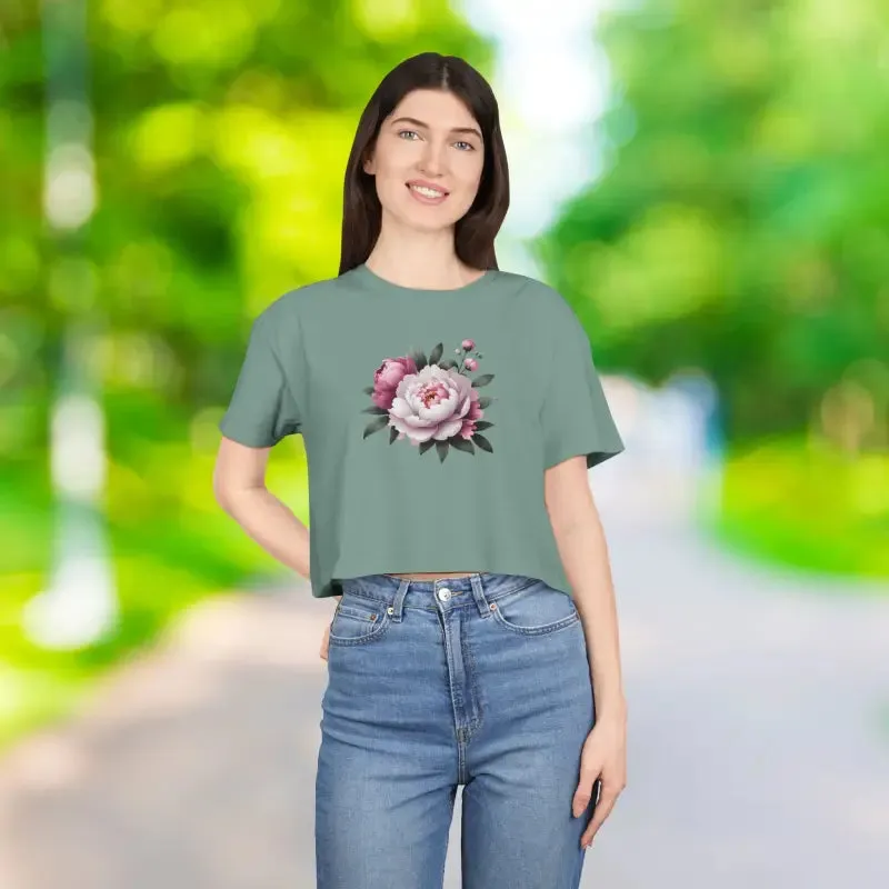 Crop Tee Casual Chic for a Trendy Spring Essential