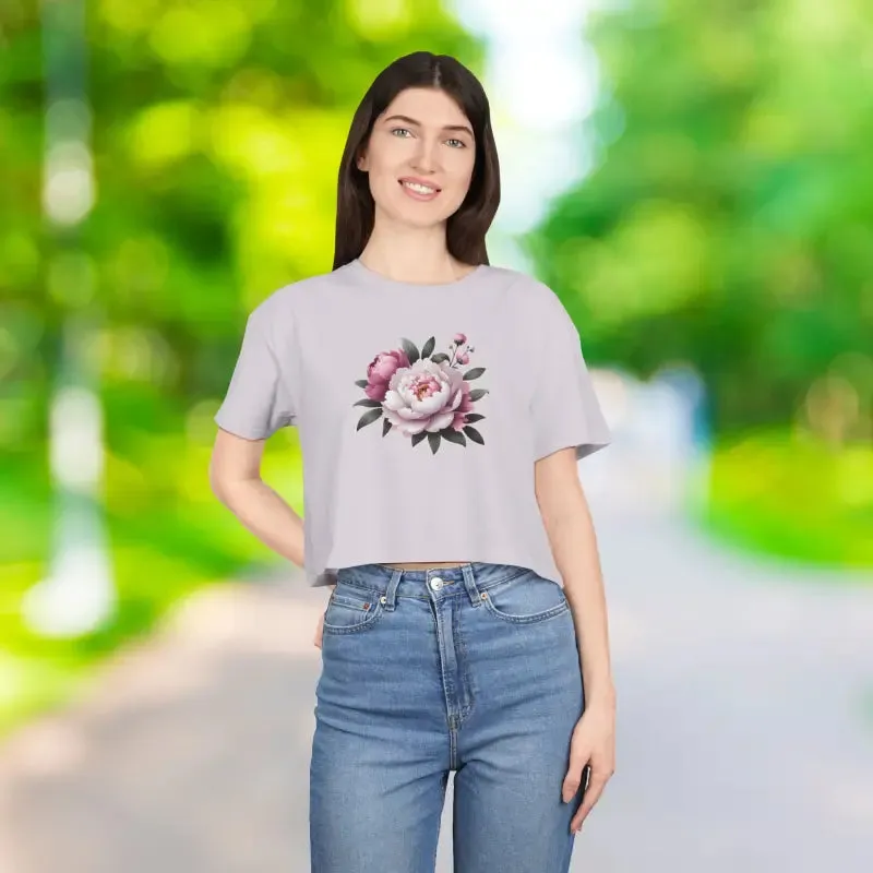 Crop Tee Casual Chic for a Trendy Spring Essential