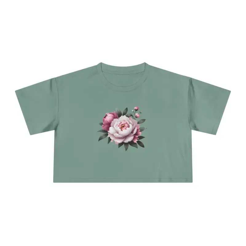 Crop Tee Casual Chic for a Trendy Spring Essential