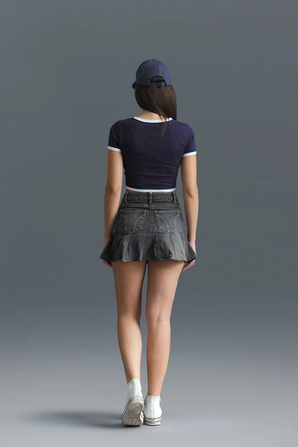 Digital Detox Ringer Crop Top