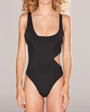 ENZO ONE PIECE