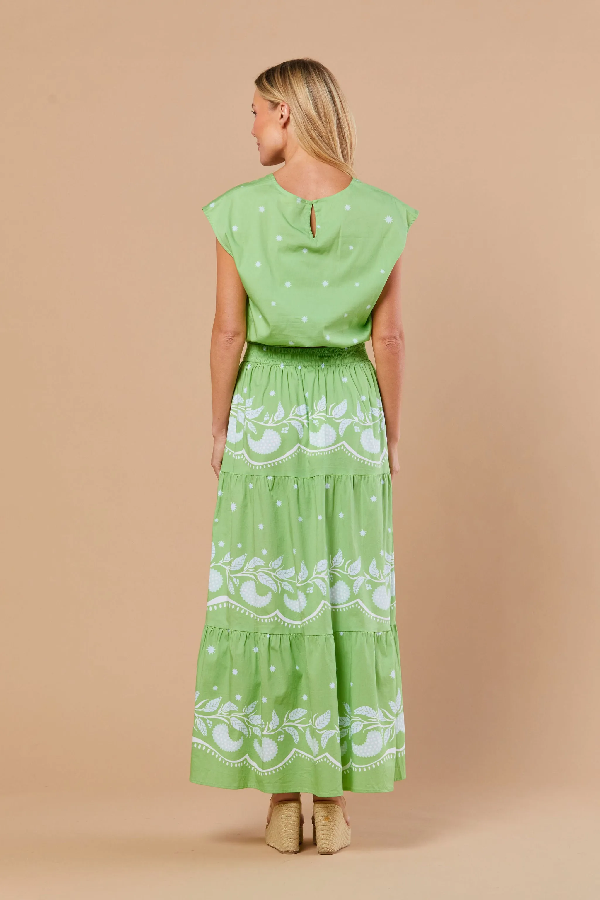 Gardenia Skirt in Celedon Palmetto