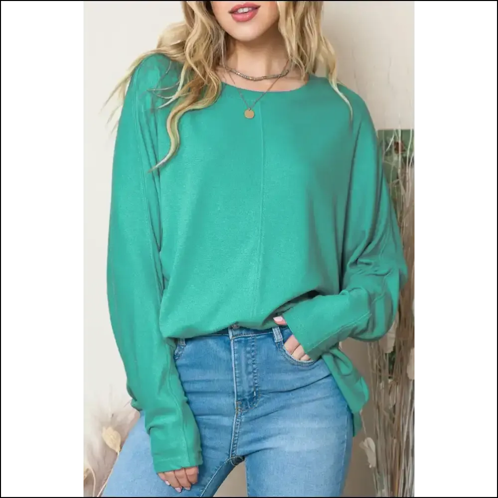 Green with Envy: your Chic Green Casual Top Awaits! 🐸 Needful Things