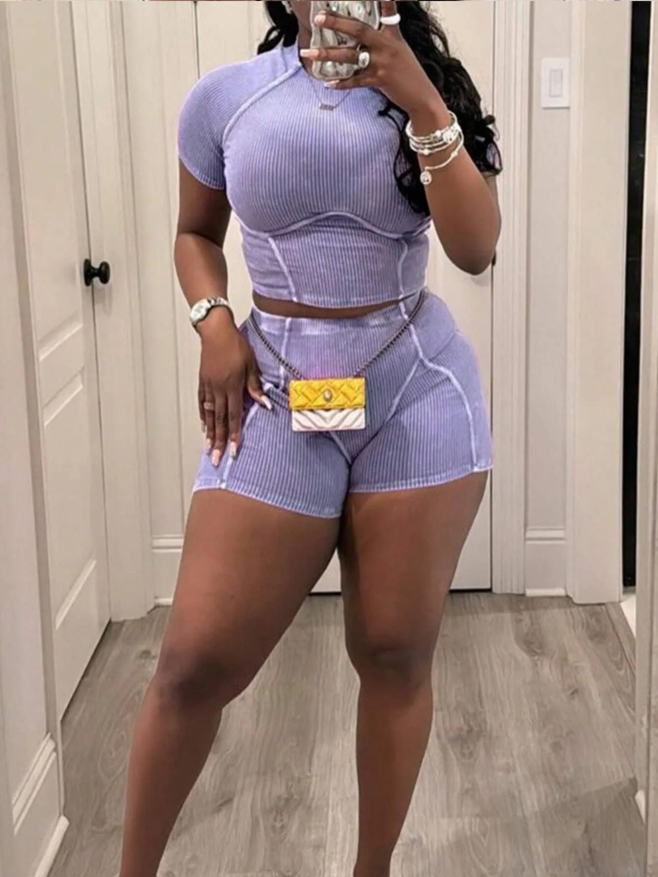 INAWLY 2pcs Women's Crew Neck Raglan Sleeve T-Shirt And Shorts, Fitted & Sexy Summer Set