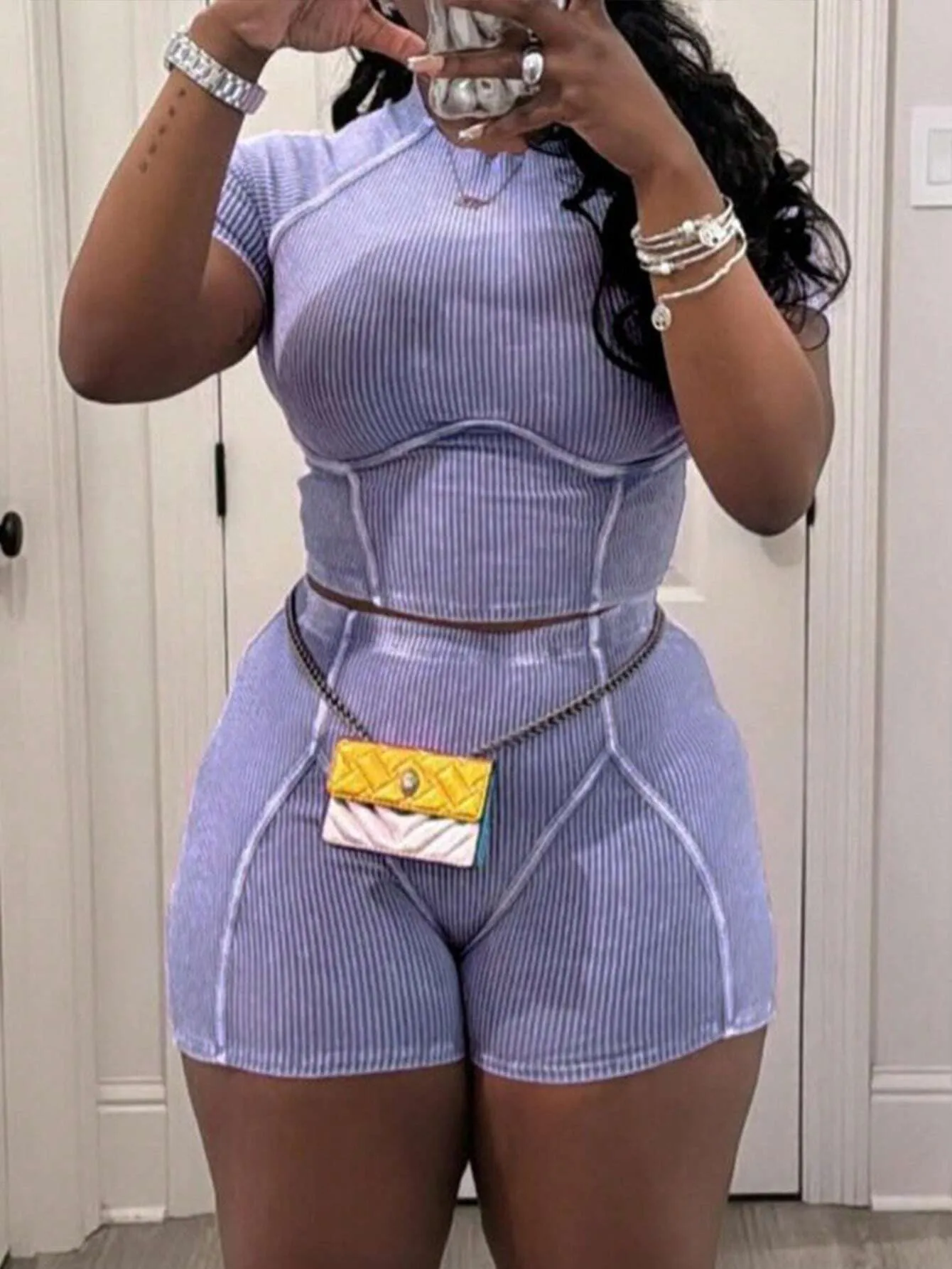 INAWLY 2pcs Women's Crew Neck Raglan Sleeve T-Shirt And Shorts, Fitted & Sexy Summer Set