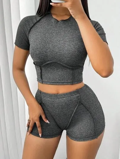 INAWLY 2pcs Women's Crew Neck Raglan Sleeve T-Shirt And Shorts, Fitted & Sexy Summer Set