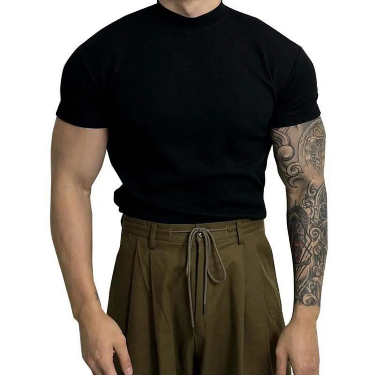 Ivan | Men’s Fitted Ribbed Knit Top