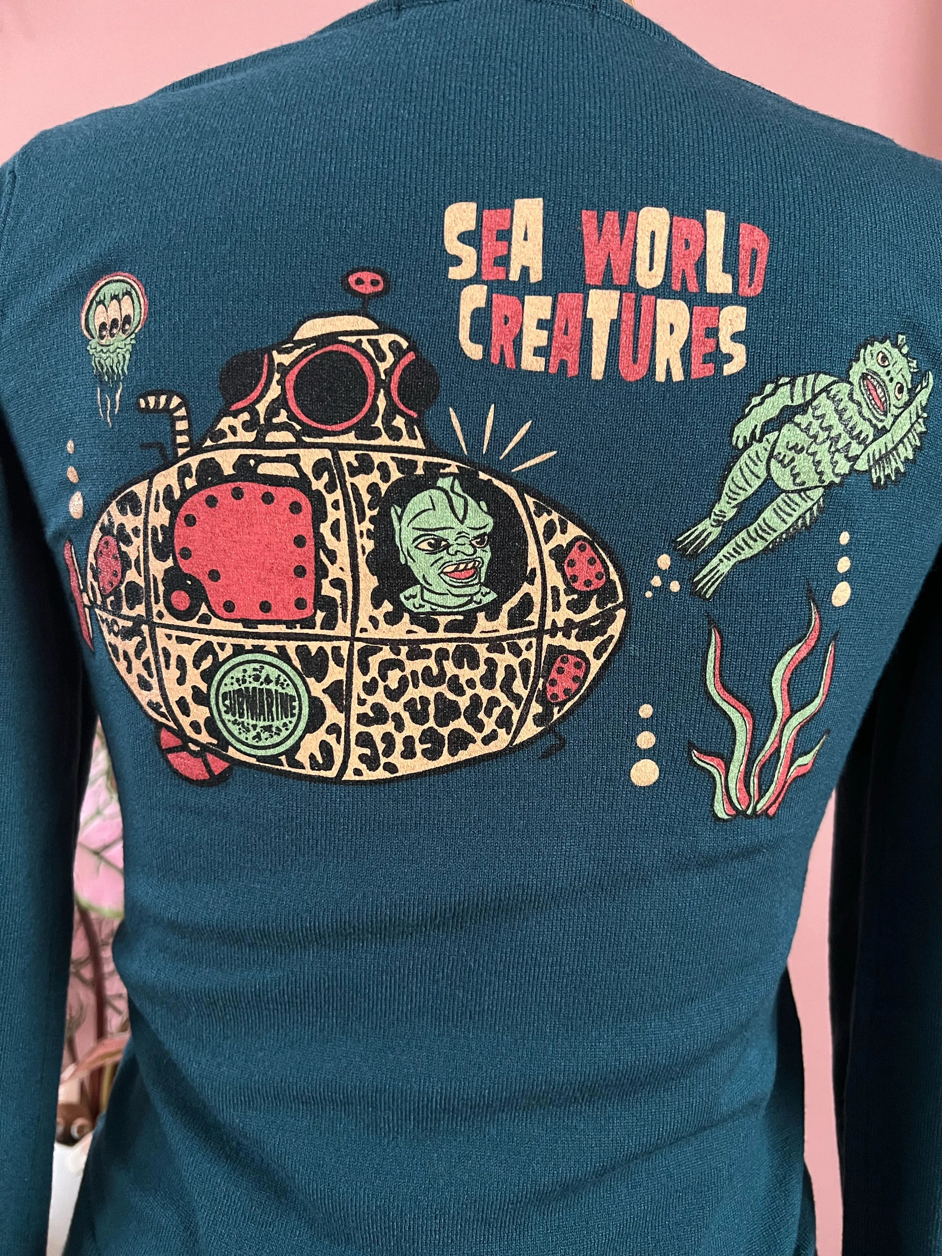JELLYFISH EMBROIDERY FITTED SWEATER  *PEACOCK