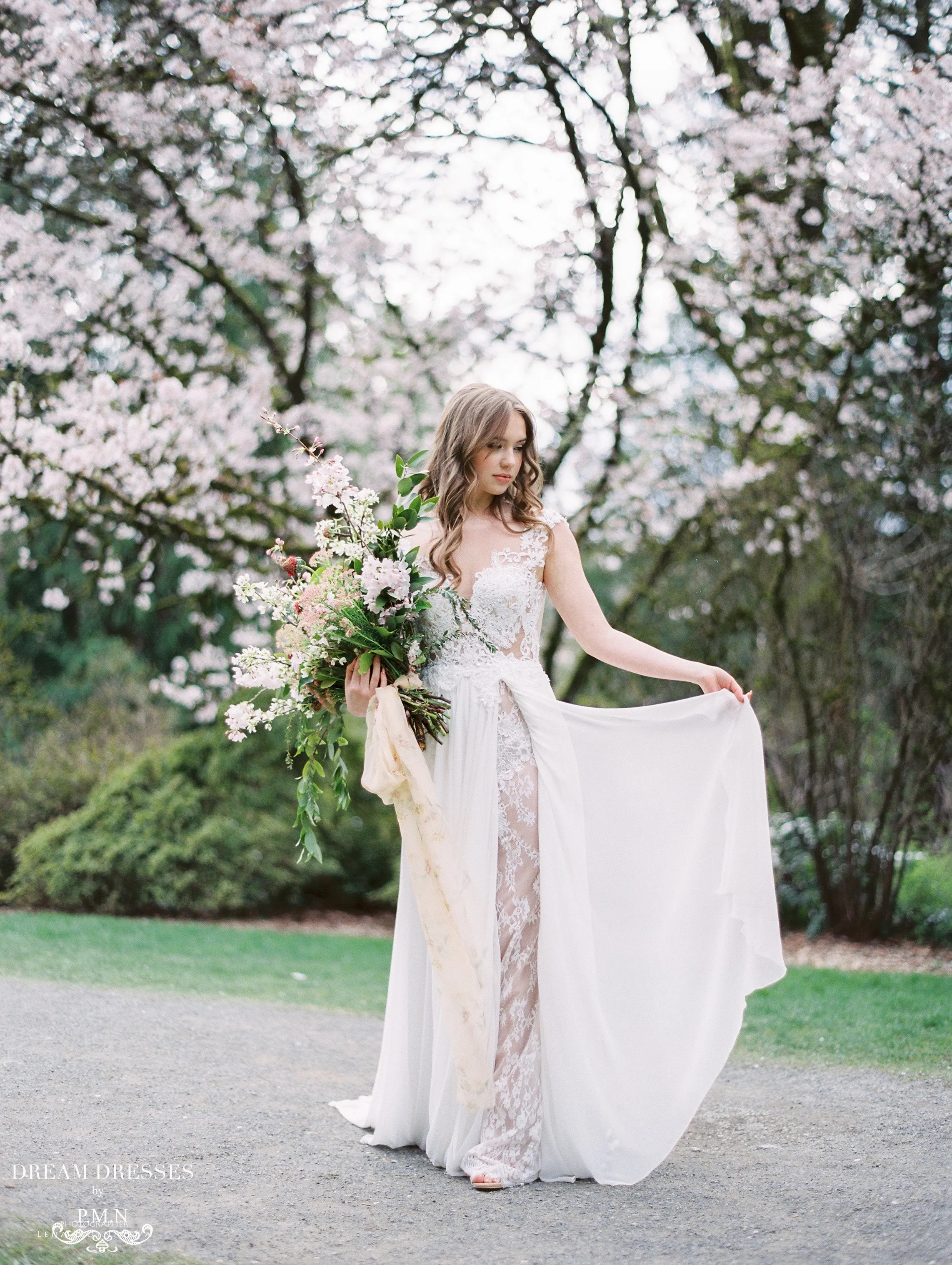 Lace and Chiffon Wedding Dress (#INAYA)