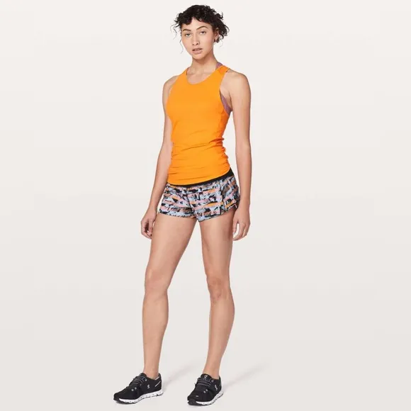 Lululemon Speed Up Short 2.5&quot; in Inversion Multi / Black Size 8