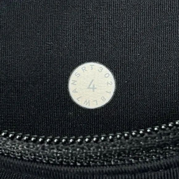 Lululemon Speed Up Short *2.5&quot; Inversion Multi / Black W7ANSR Size 4