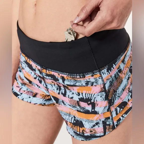 Lululemon Speed Up Short *2.5&quot; Inversion Multi / Black W7ANSR Size 4