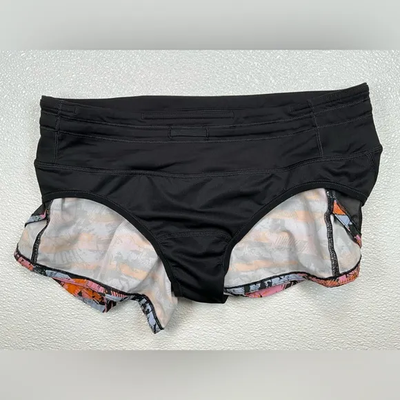 Lululemon Speed Up Short *2.5&quot; Inversion Multi / Black W7ANSR Size 4