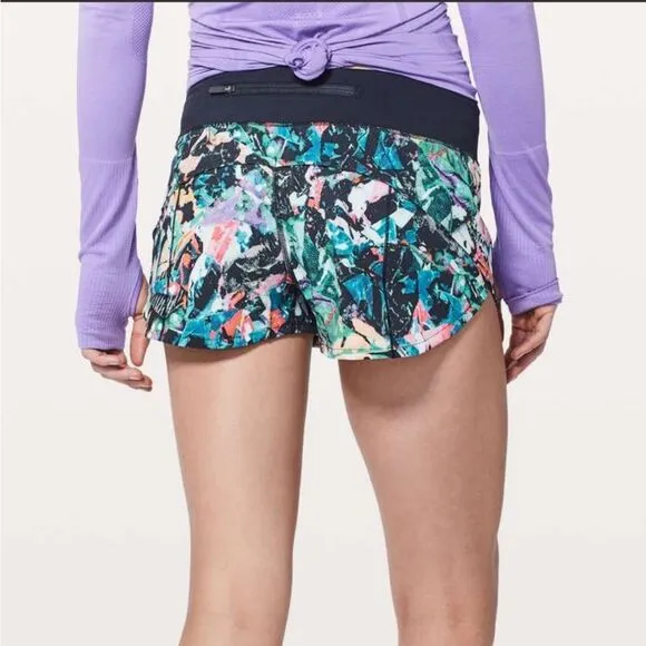 Lululemon Speed Up Short *2.5&quot;