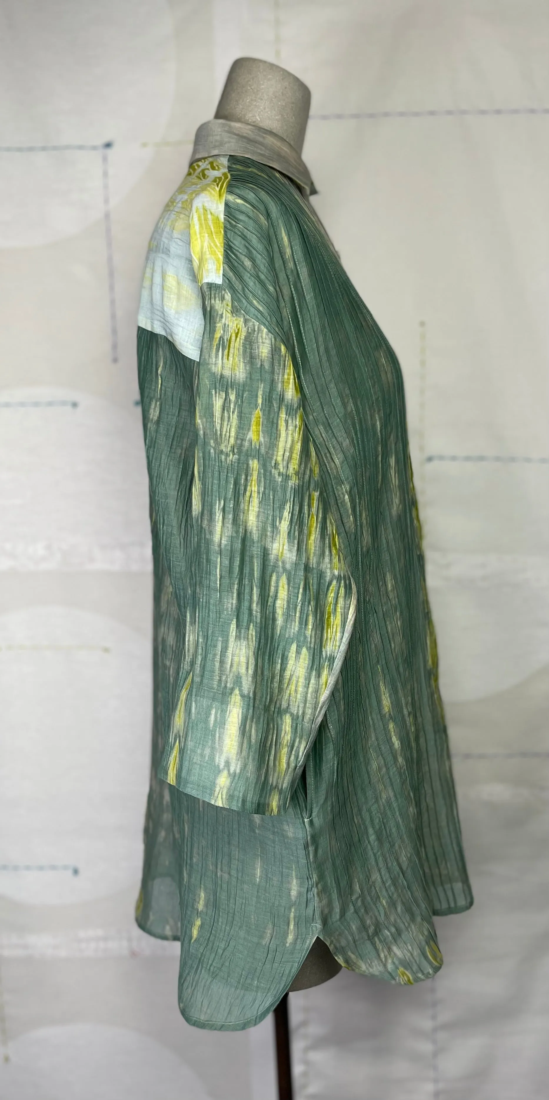 Neeru Kumar  ~  Pleat Front Long Shirt - Gray/Green