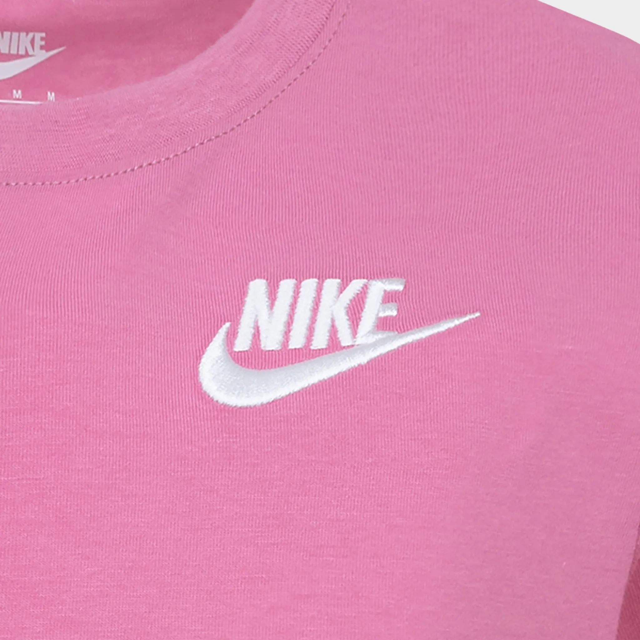 Nike Children's Club T-Shirt & Shorts Set / Magic Flamingo