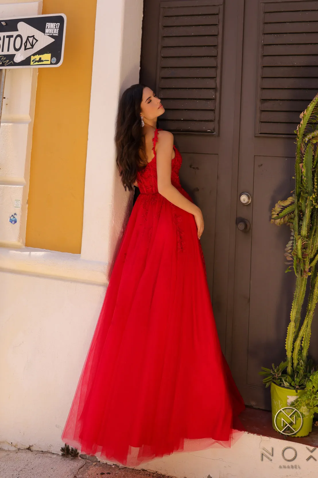 Nox Anabel Evening Gown T1082