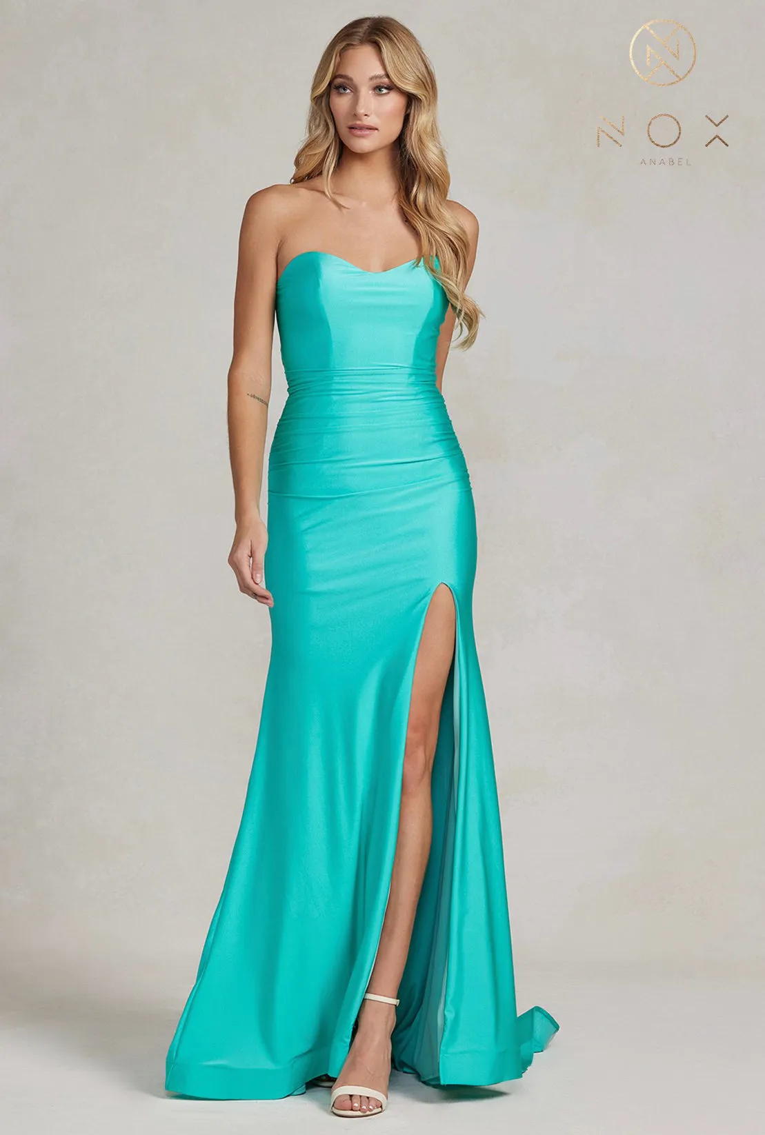 Nox Anabel Evening Gown T1139