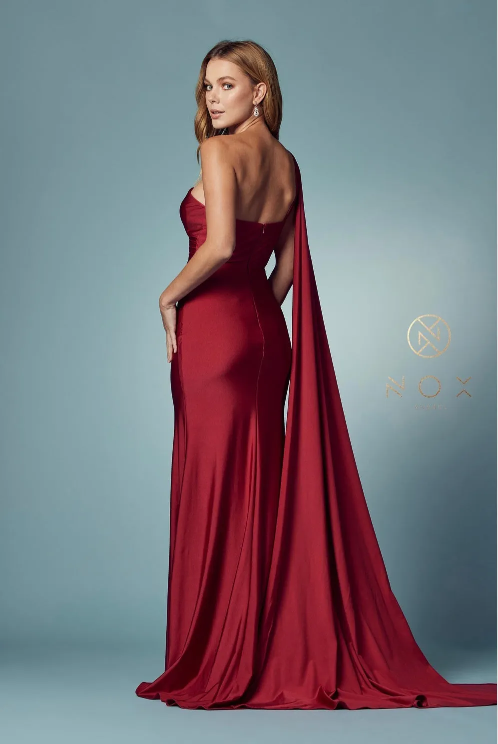 Nox Anabel Evening Gowns E475