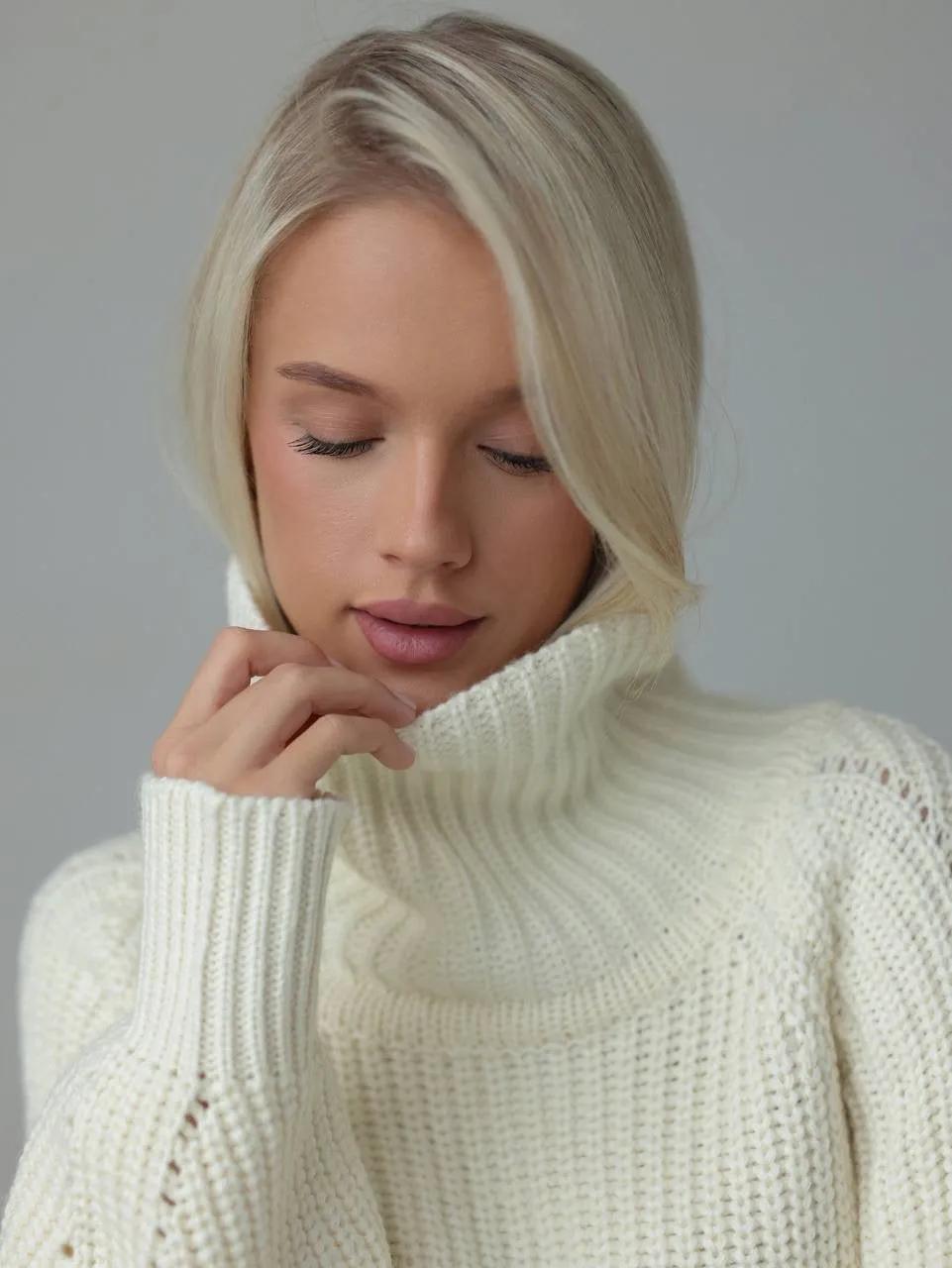 Oversized Knit Sweater with Belt
