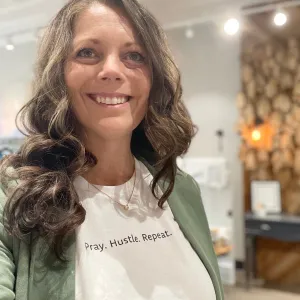 Pray Hustle Repeat T-shirt