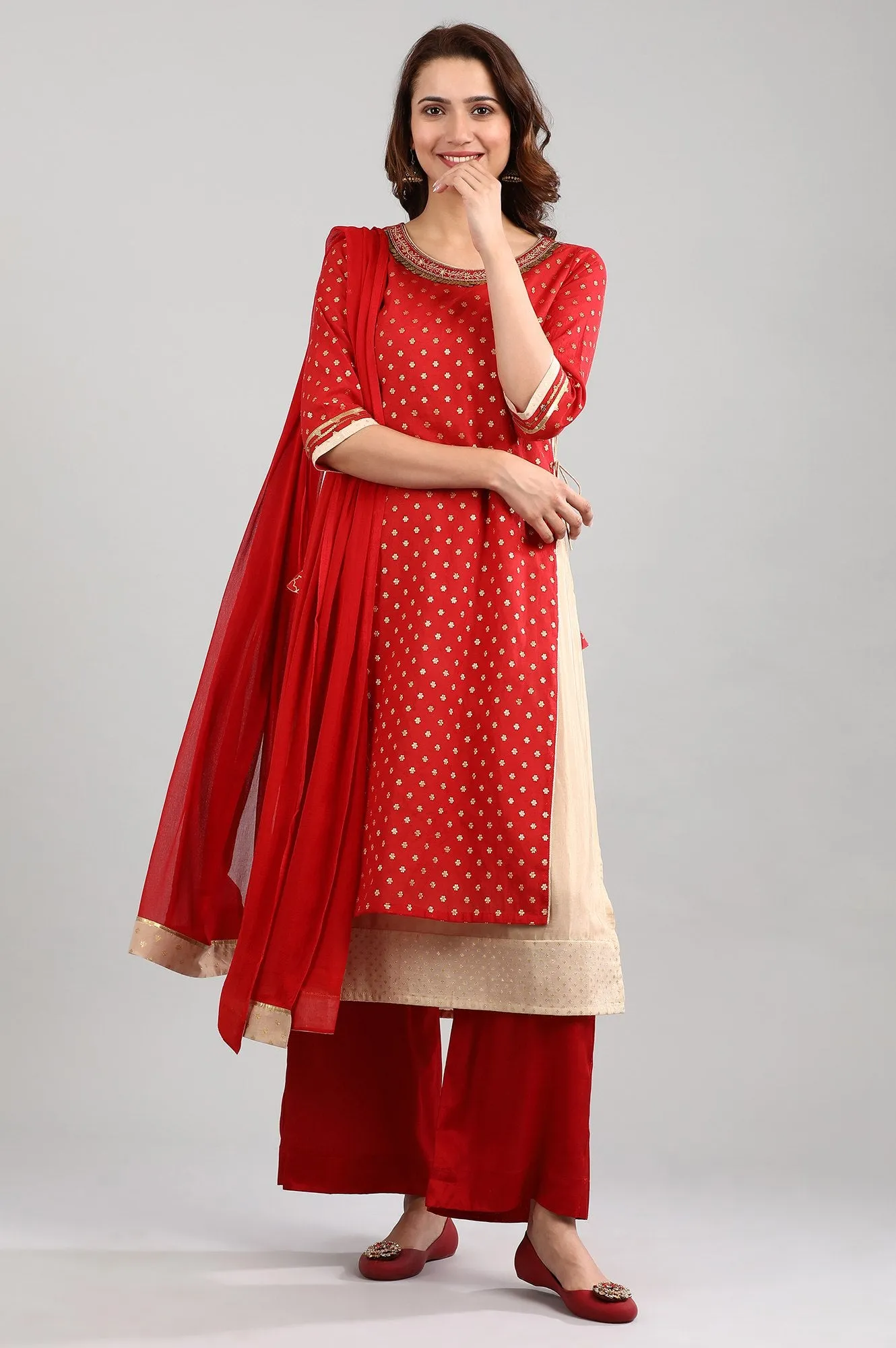 Red Round Neck Embellished kurta Set
