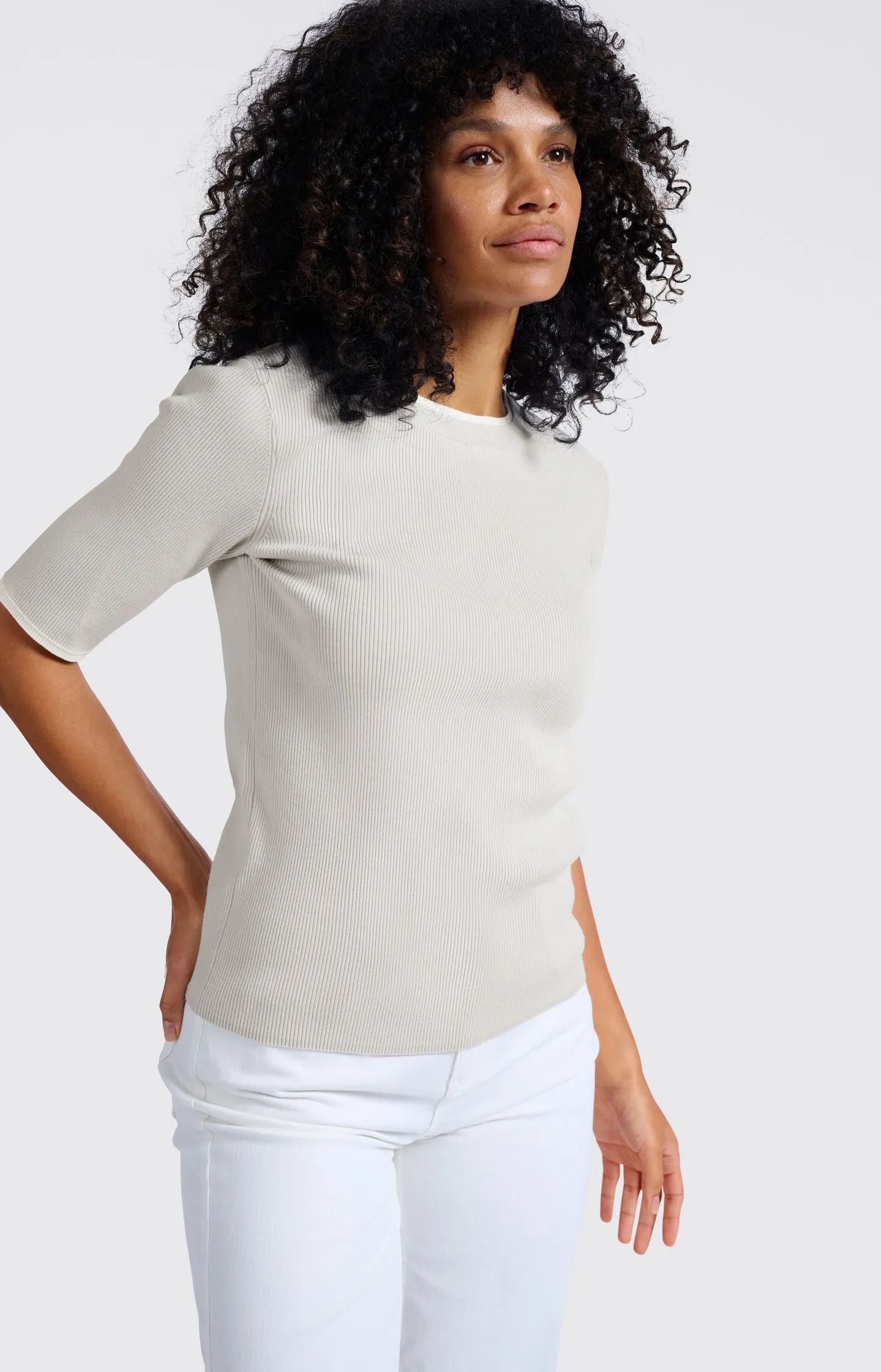 Ribbed top with half sleeves