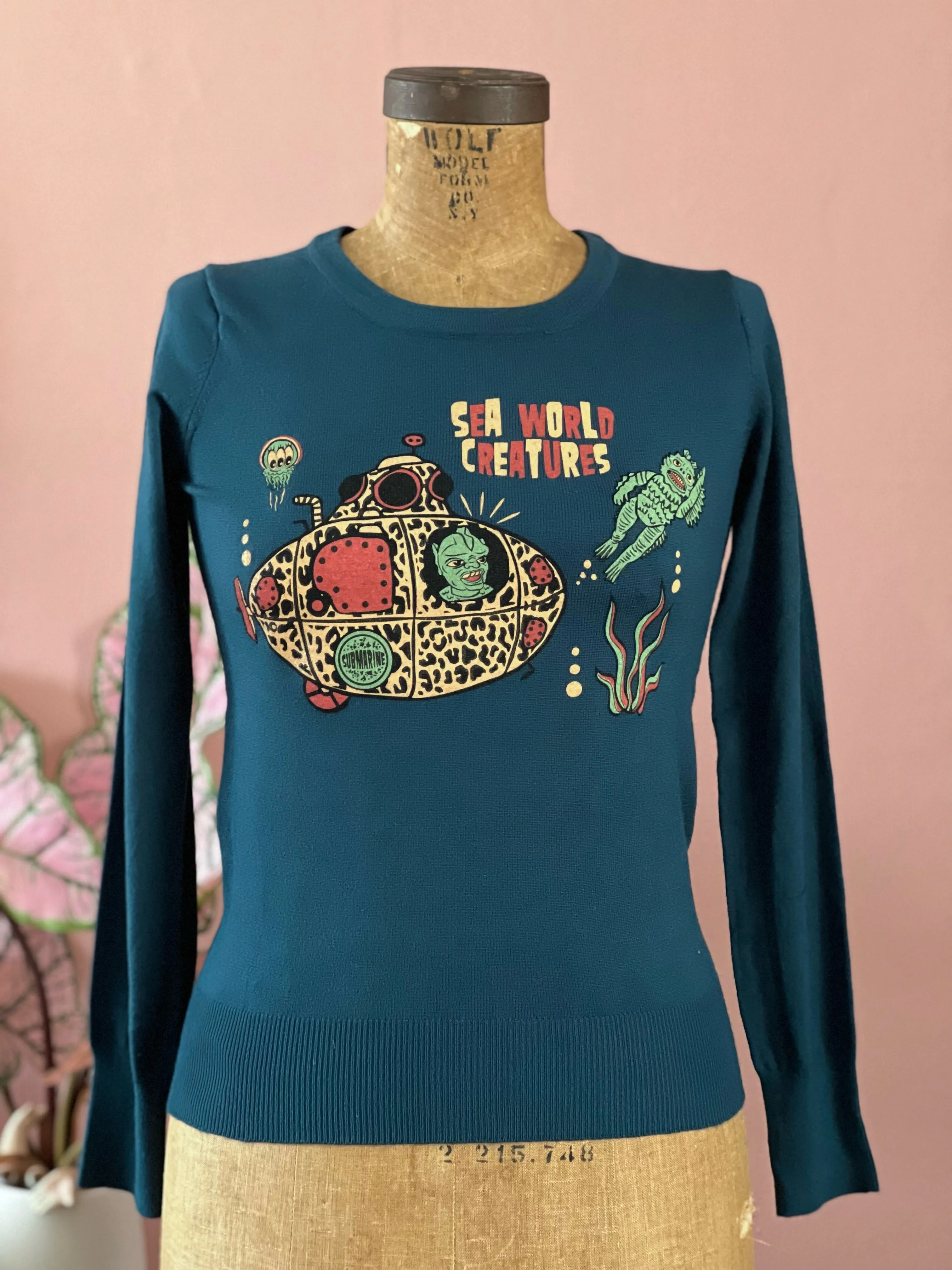 SEA WORLD CREATURES  FITTED SWEATER *PEACOCK