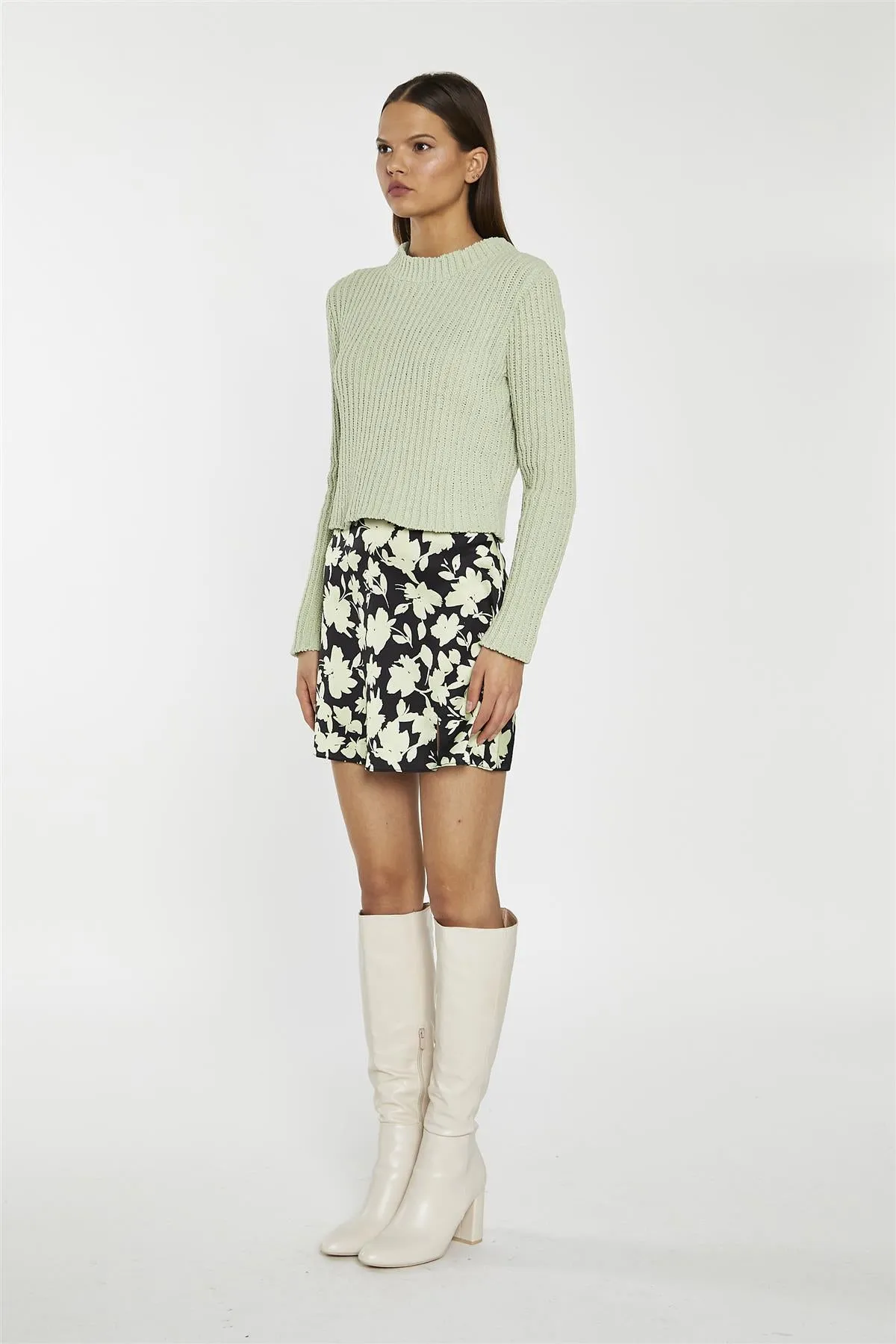 Soft-Lime Black-Floral Notch-Split Mini-Skirt