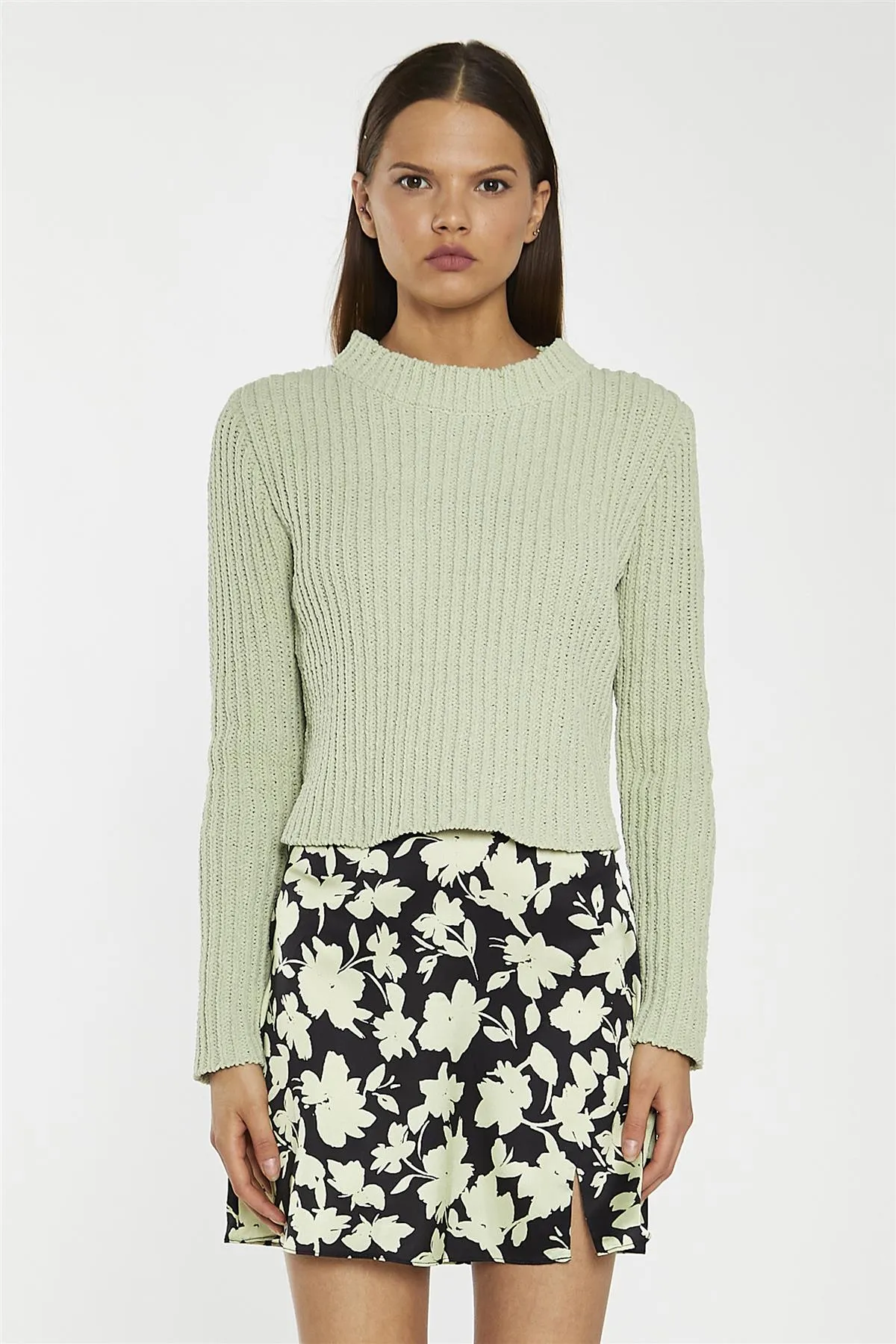 Soft-Lime Black-Floral Notch-Split Mini-Skirt
