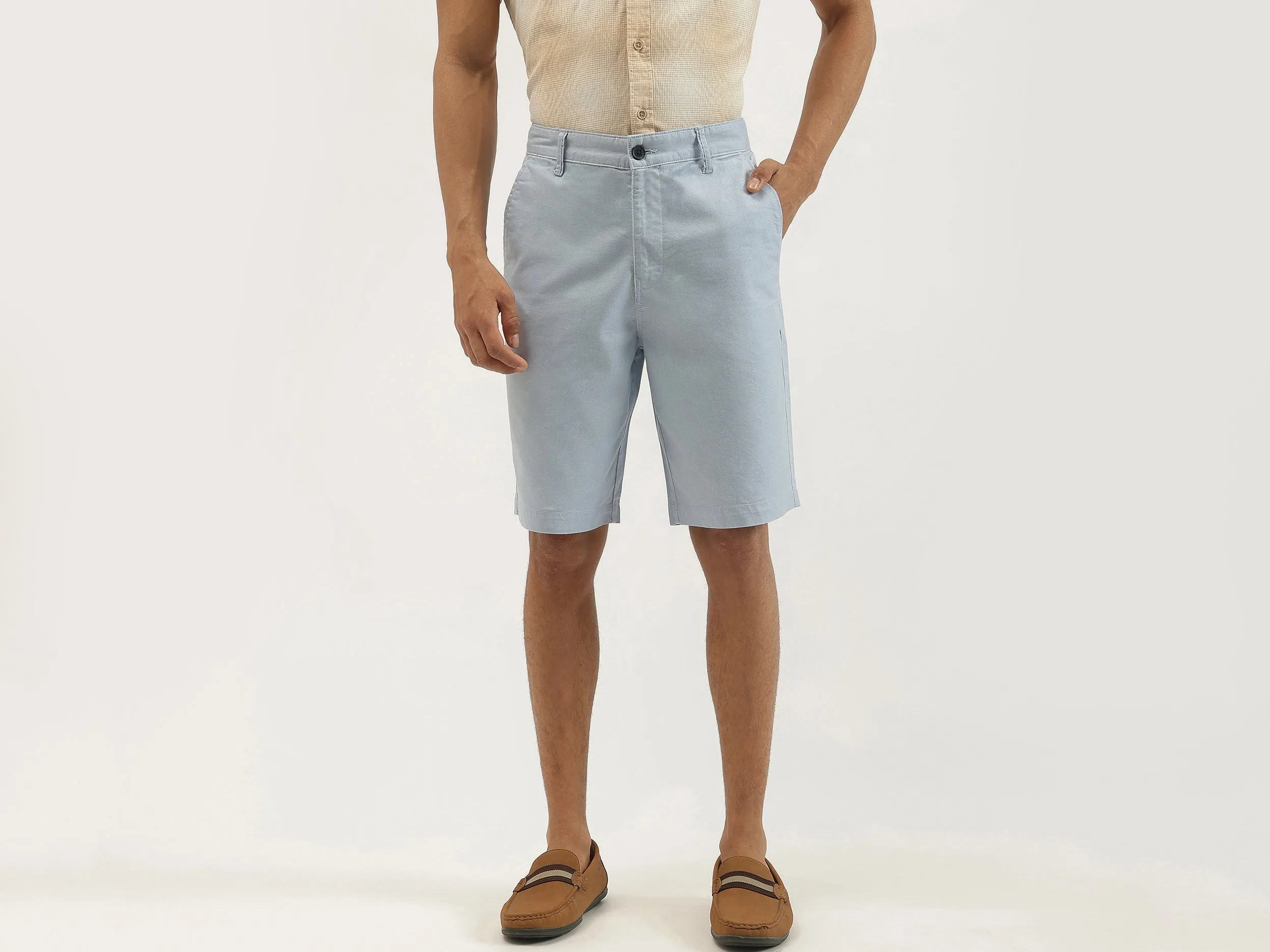 Solid Comfort Fit Chino Shorts