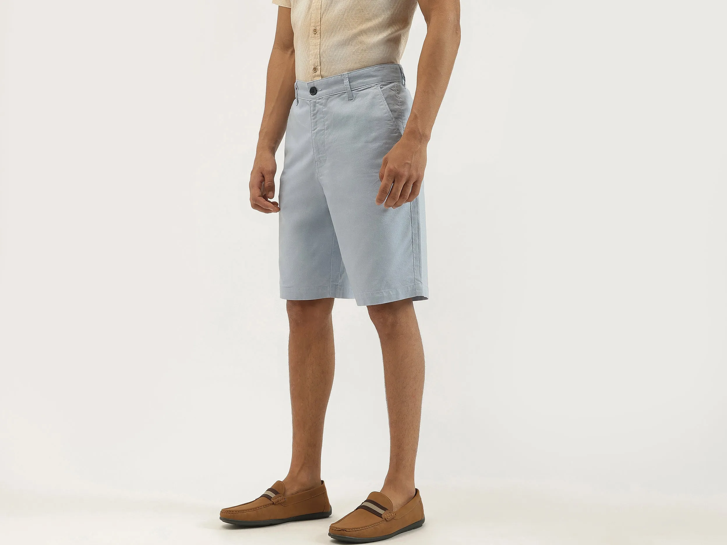 Solid Comfort Fit Chino Shorts