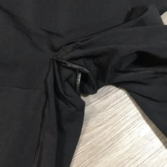 SPANX OnCore High Waist Mid-Thigh Black Shaper Shorts size S